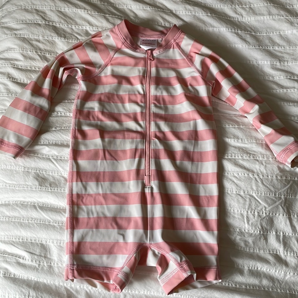 Hanna Andersson 18-24 month rashguard swimsuit